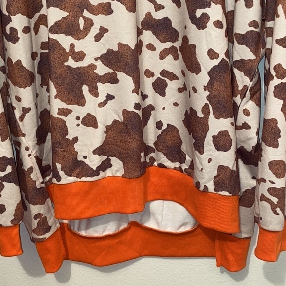 #1356 Super Cozy Cow Print Long Sleeve Sweater Top - Picture 11 of 17